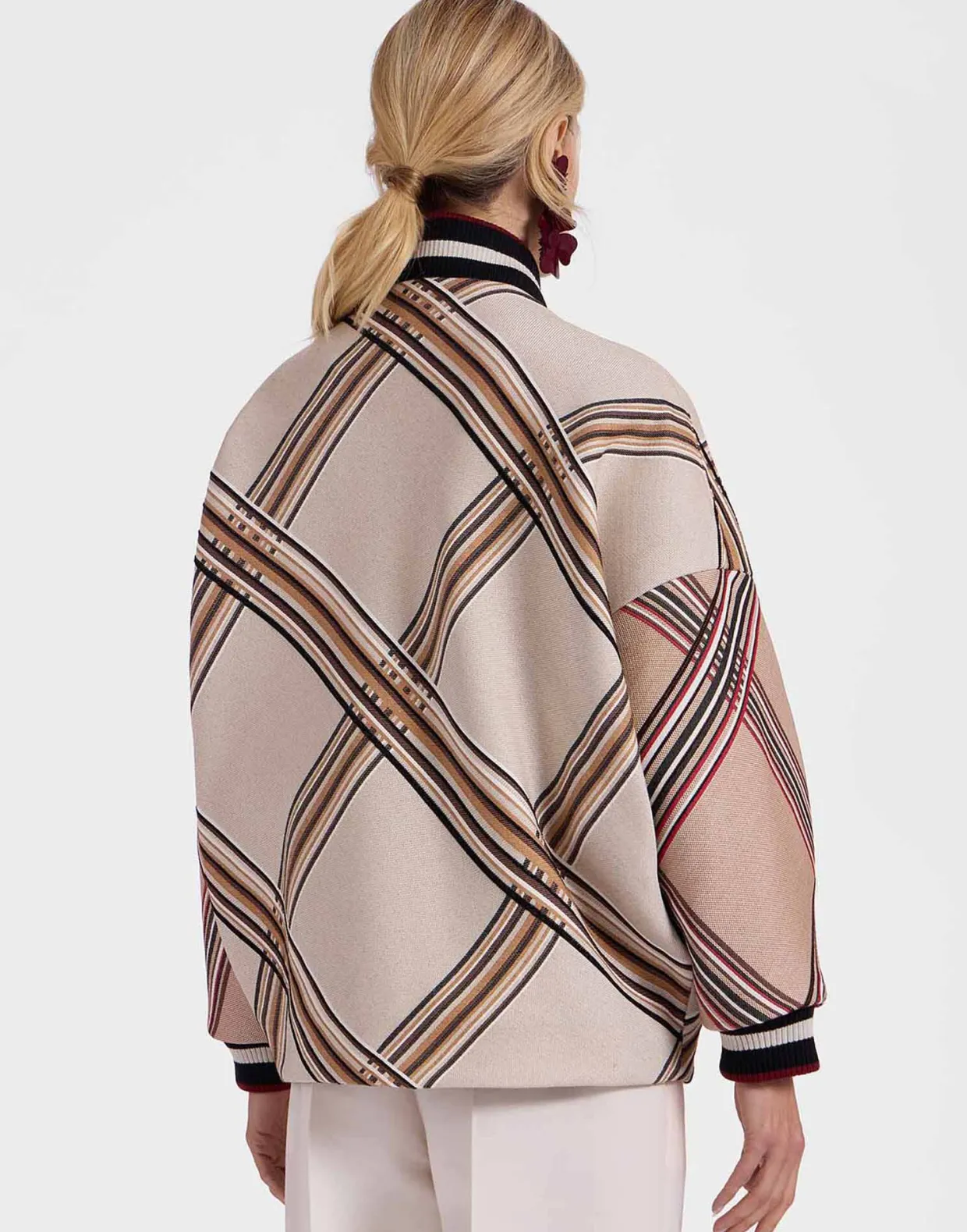 Brooklyn BomberLady Check Light Beige in Wool