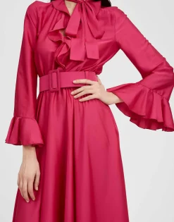 Medium BeltCyclamen in Stretch Satin