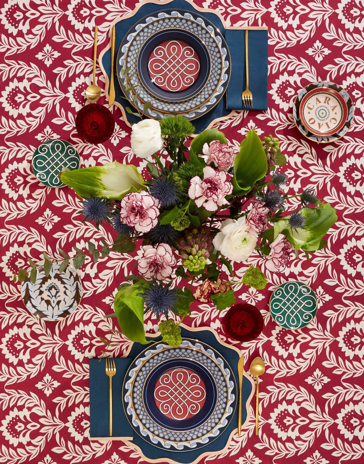 Medium TableclothGarland Bordeaux in Linen