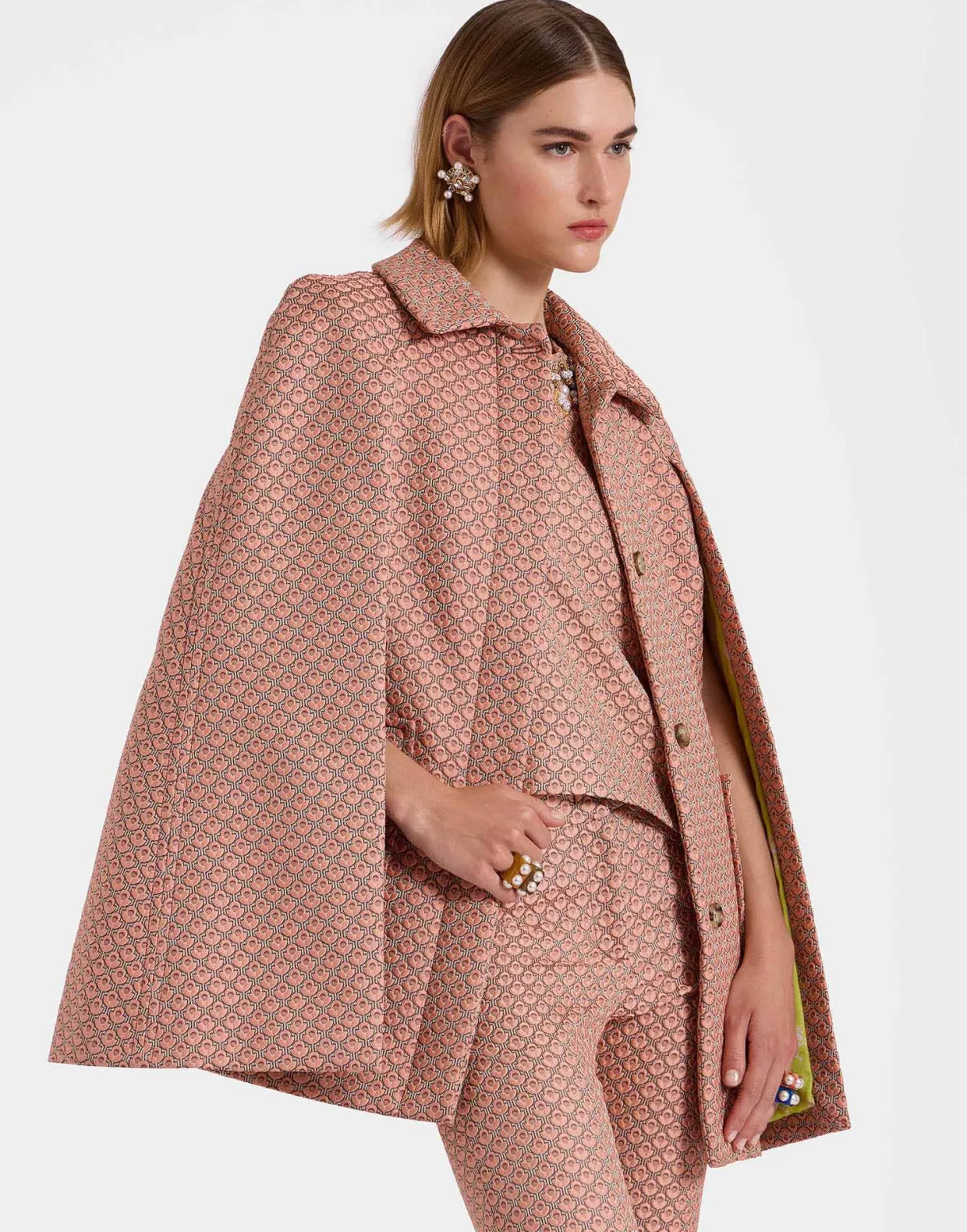 Milano Mini CapeTulip Pale Pink in Jacquard