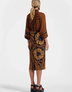 Pencil SkirtBig Blooms Plac&eacute;e Brown in Envers Satin