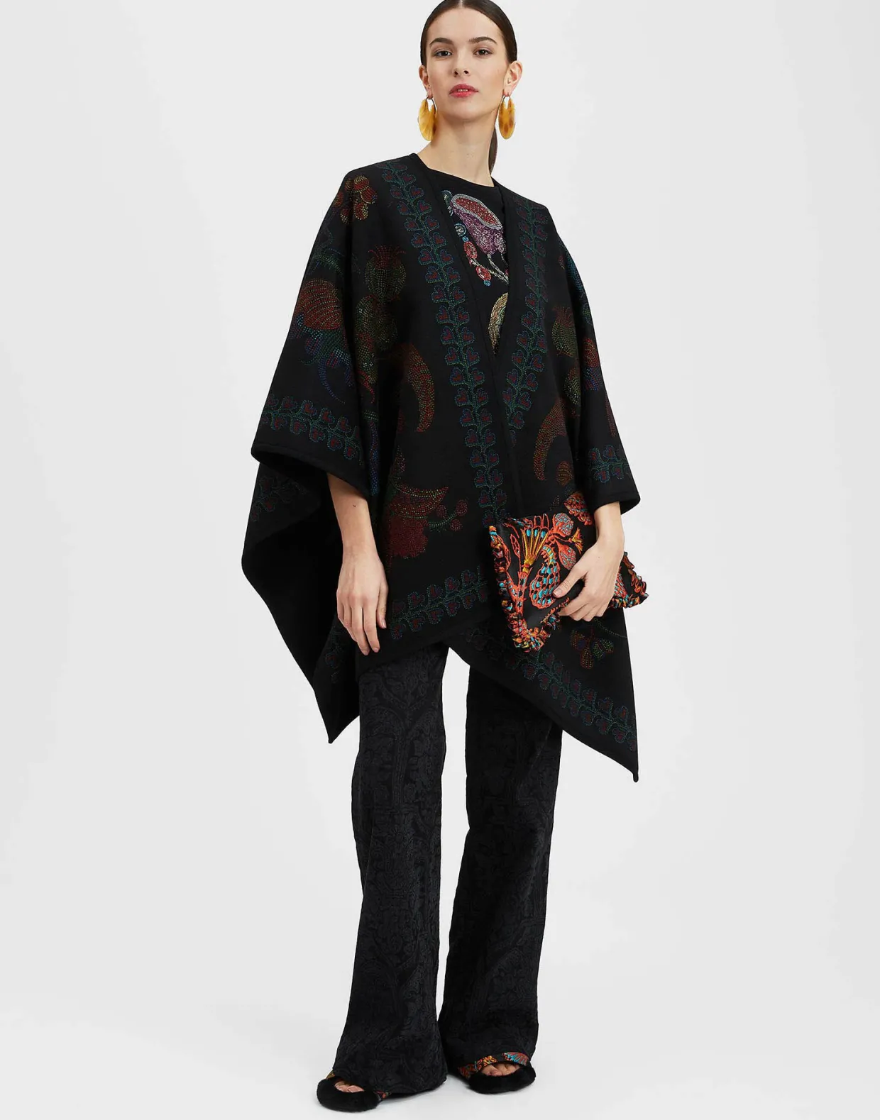 PonchoGrenadilla Placée Black in Baize Wool