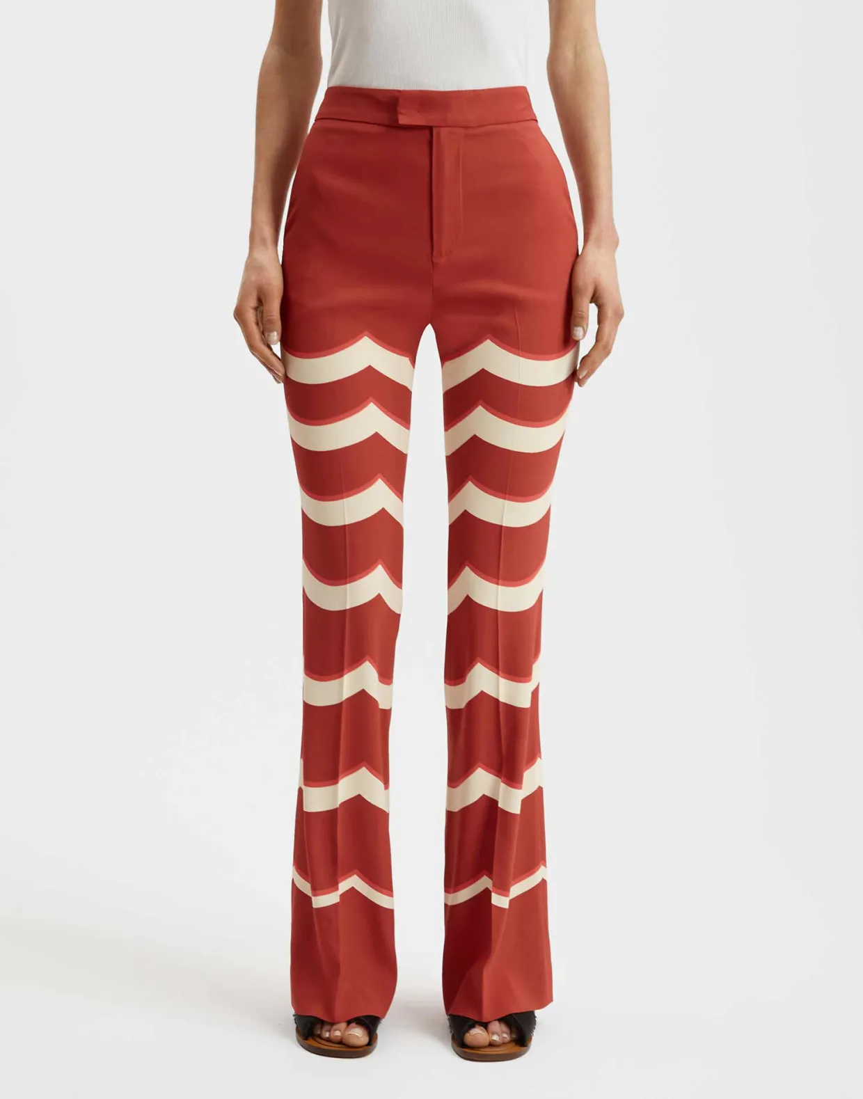Saturday Night PantsFans Placée Red in Envers Satin