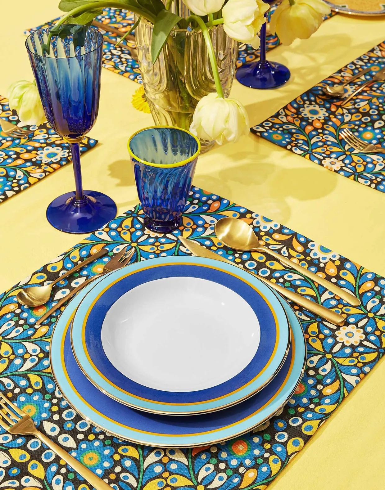 Soup Plates Set Of 2Rainbow Blue in Porcelain