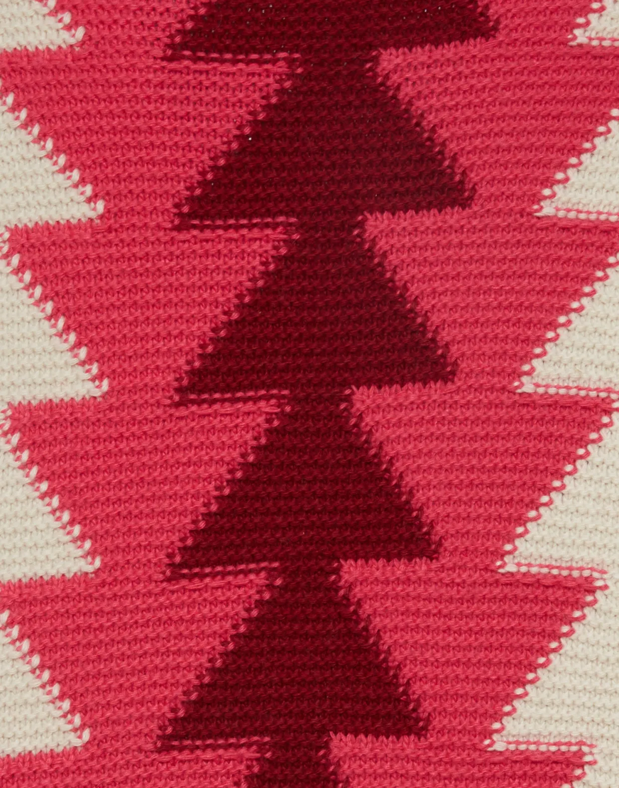 Trine CapeBordeaux in Wool Intarsia