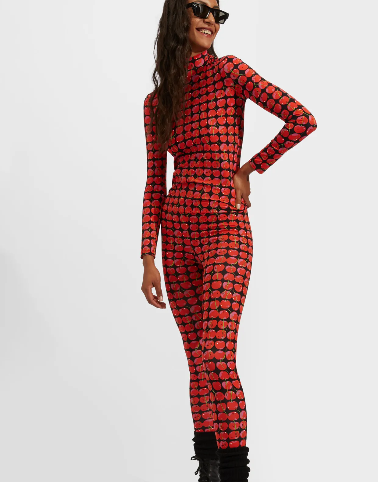 TurtleneckBlack Cherries in New Skinny Jersey